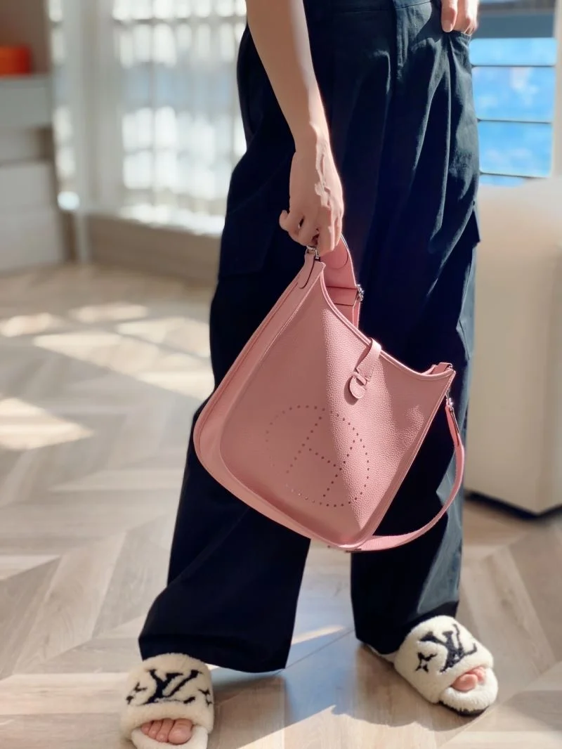 WeatherProof Hermes Evelyn Bags 48299