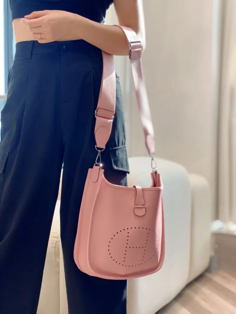 WeatherProof Hermes Evelyn Bags 48299