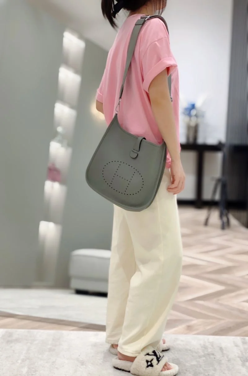Hermes Evelyn Bags TravelReady 48293
