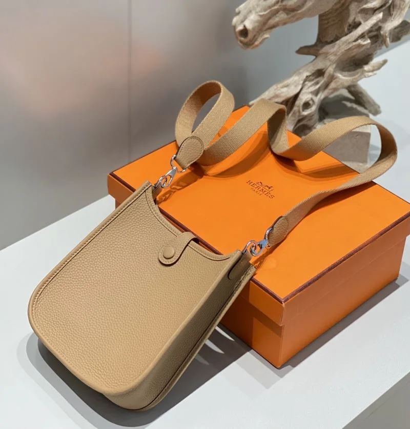 Hermes Evelyn Bags Elegant 48276