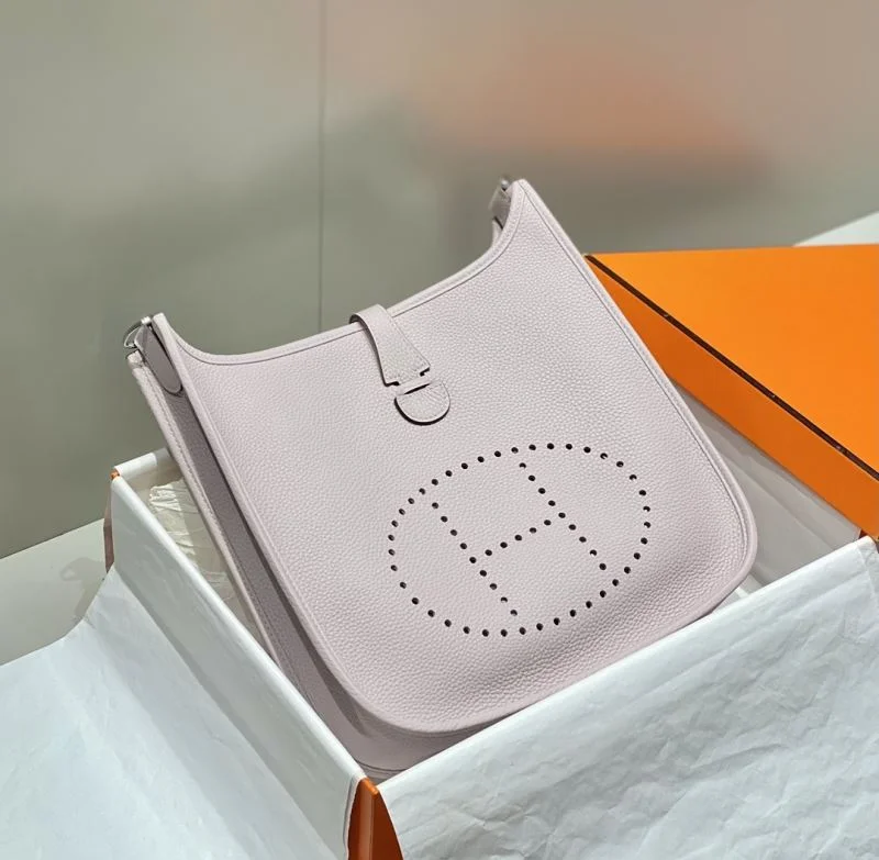 Hermes Evelyn Bags WaterResistant 48328