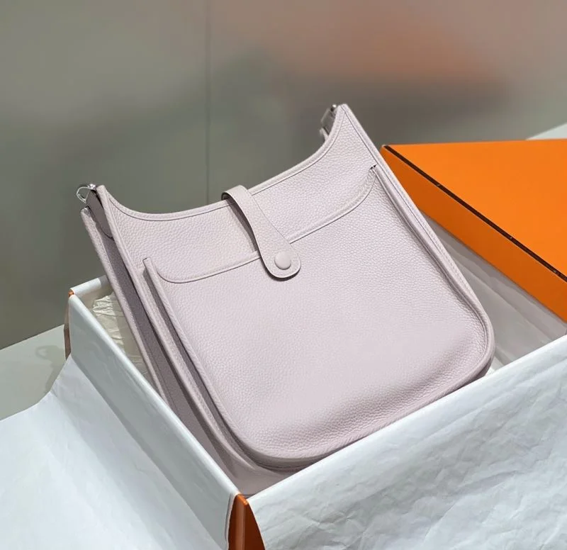 Hermes Evelyn Bags WaterResistant 48328