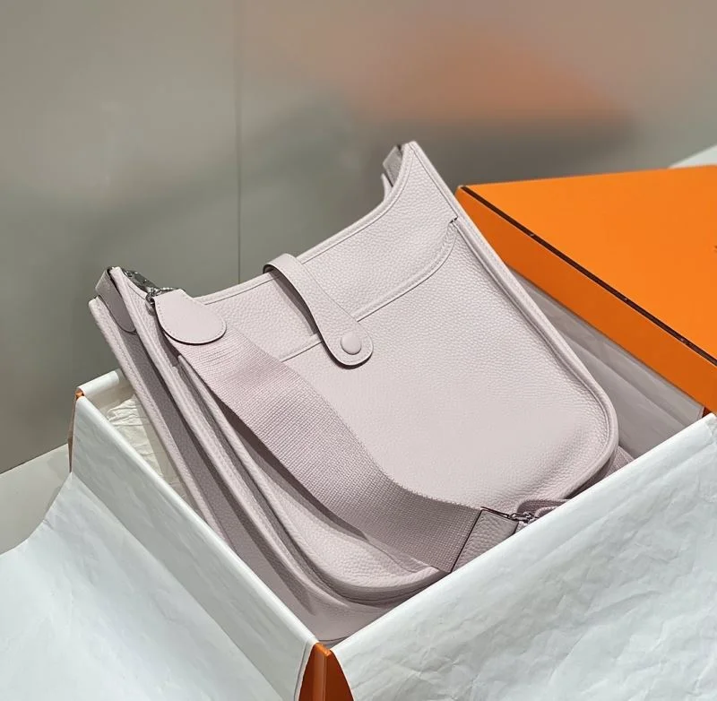 Hermes Evelyn Bags WaterResistant 48328