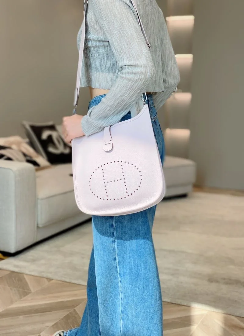Hermes Evelyn Bags WaterResistant 48328