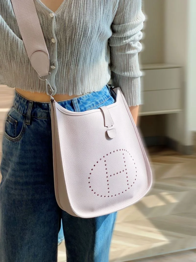 Hermes Evelyn Bags WaterResistant 48328