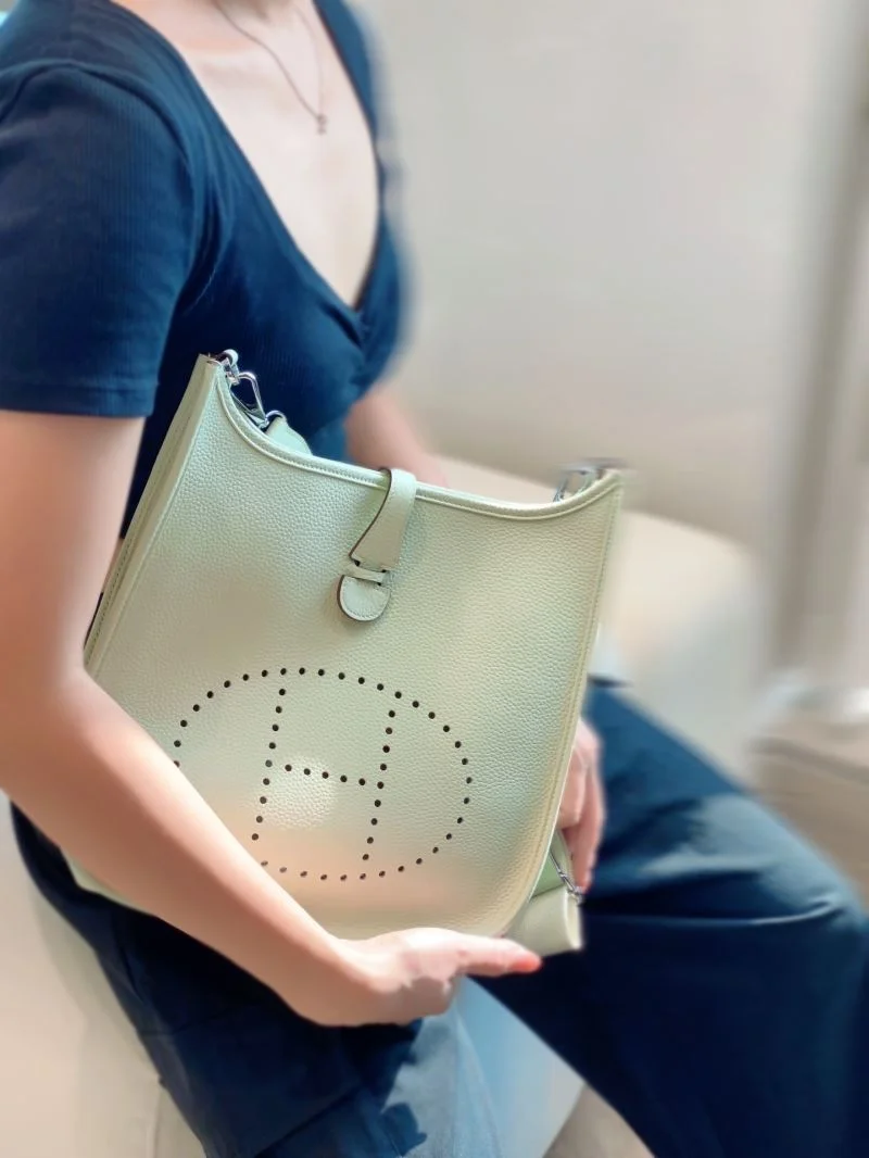 UrbanChic Hermes Evelyn Bags 48352