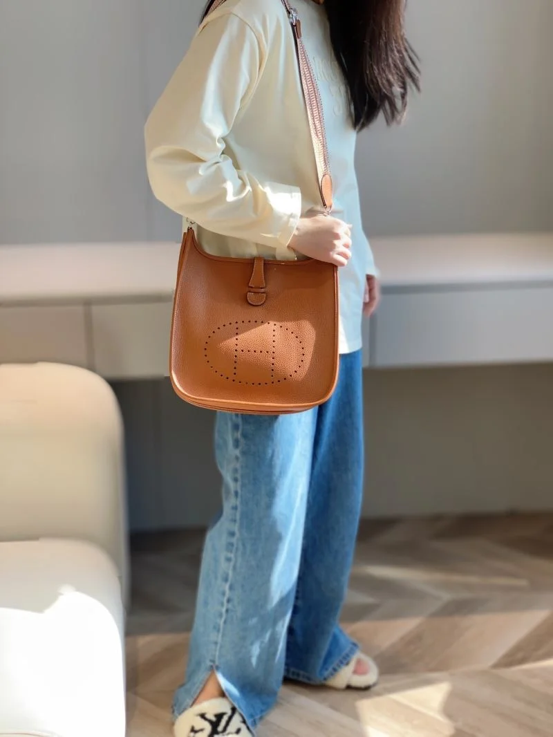 Hermes Evelyn Bags Seasonal 48275