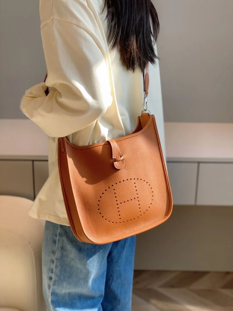 Hermes Evelyn Bags Seasonal 48275
