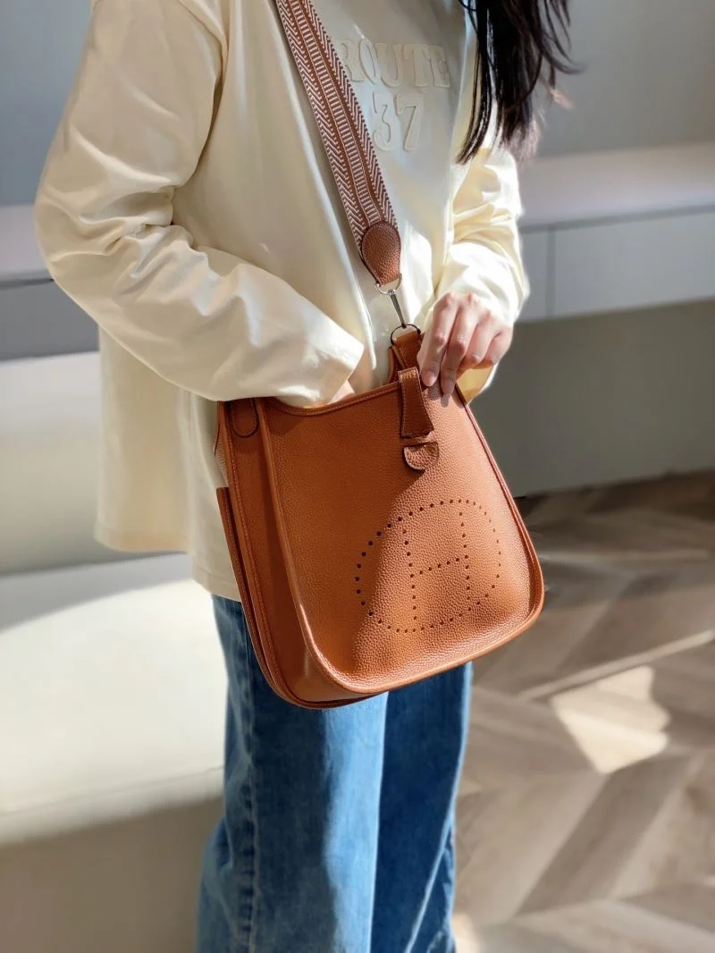 Hermes Evelyn Bags Seasonal 48275