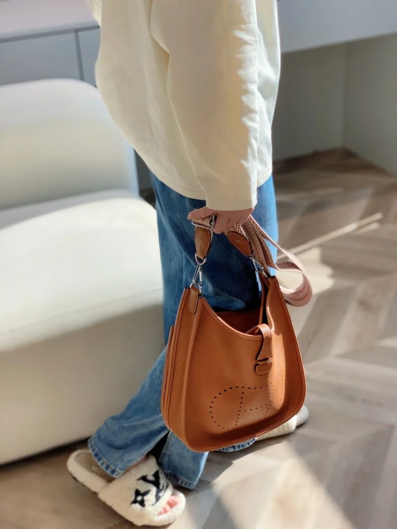 Hermes Evelyn Bags Seasonal 48275