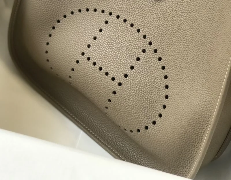 Hermes Evelyn Bags Versatile 48297