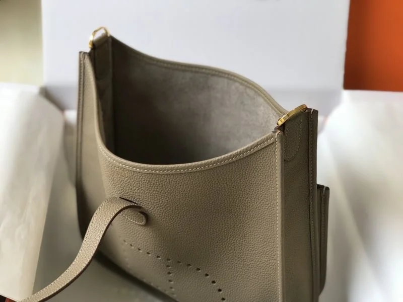 Hermes Evelyn Bags Versatile 48297