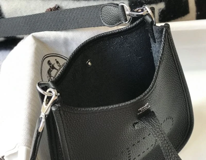 Contemporary Hermes Evelyn Bags 48252