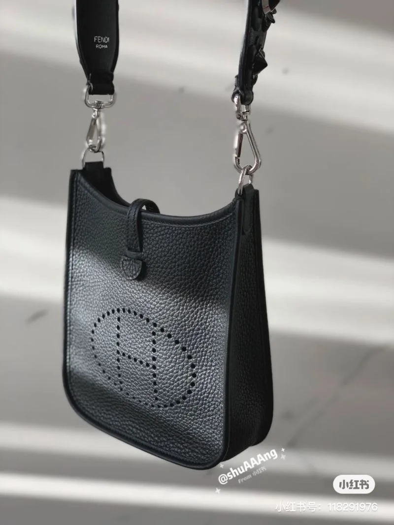 Contemporary Hermes Evelyn Bags 48252