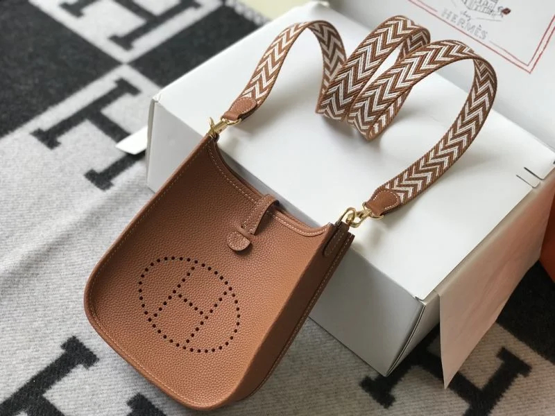 Trendsetting Hermes Evelyn Bags 48257