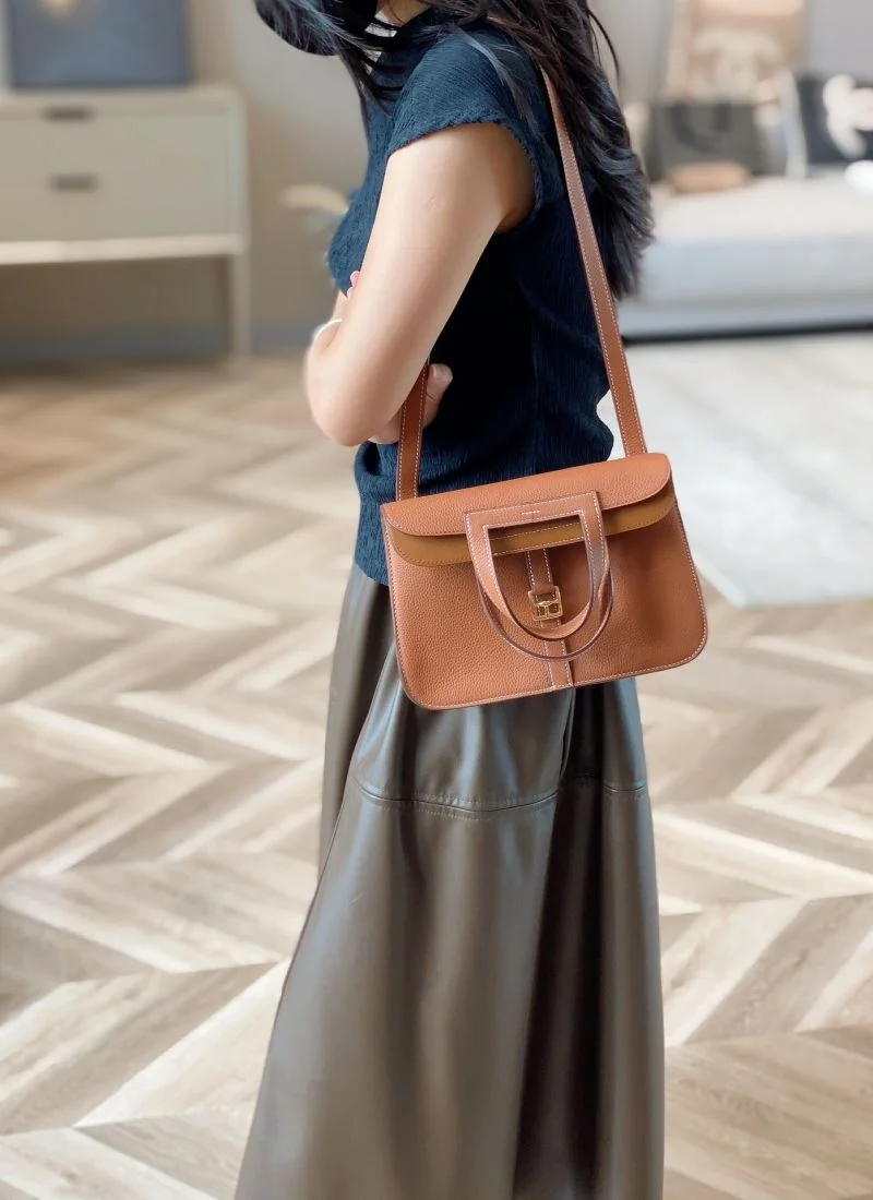 Effortless Hermes Halzan Bags 48813