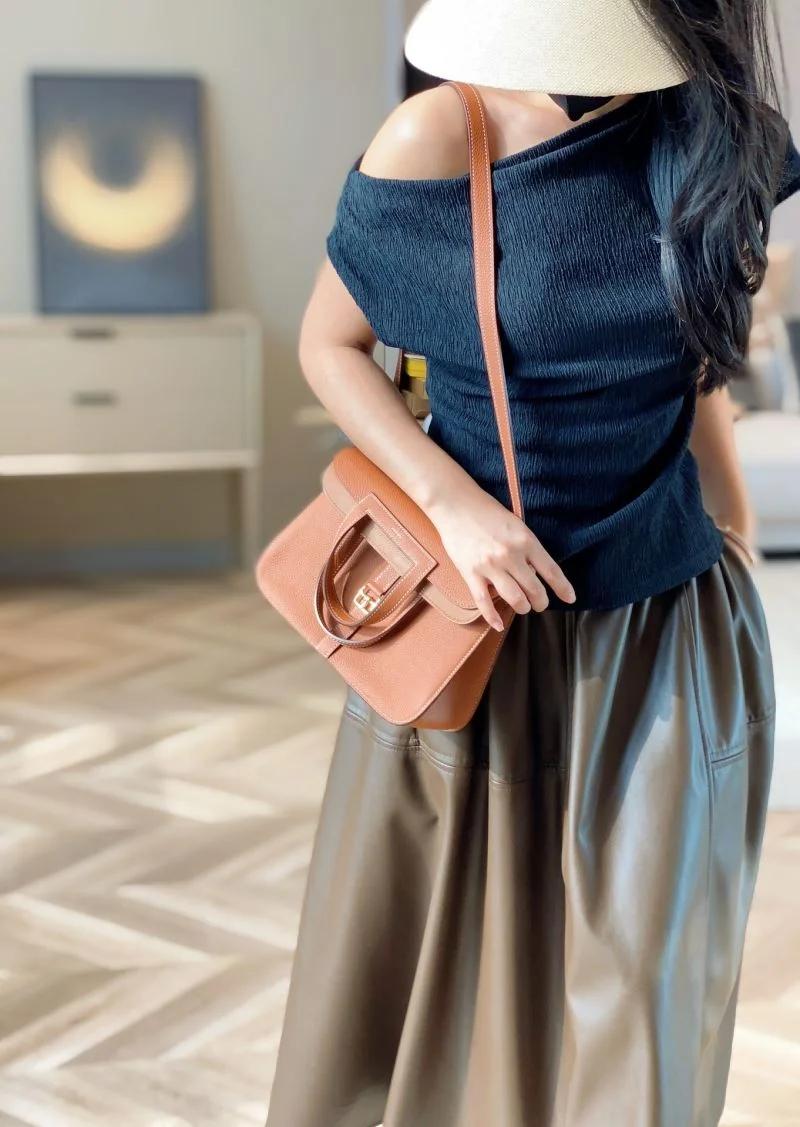 Effortless Hermes Halzan Bags 48813