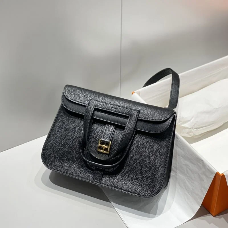 Minimalist Hermes Halzan Bags 48835