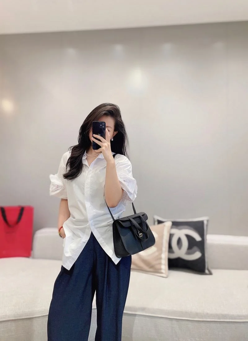 Minimalist Hermes Halzan Bags 48835