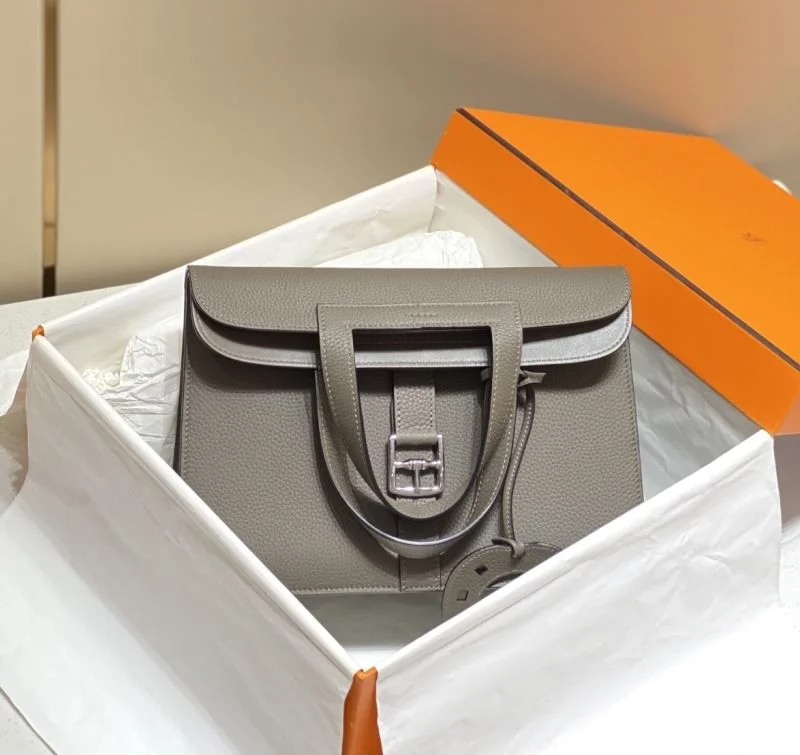 Comfortable Hermes Halzan Bags 48180