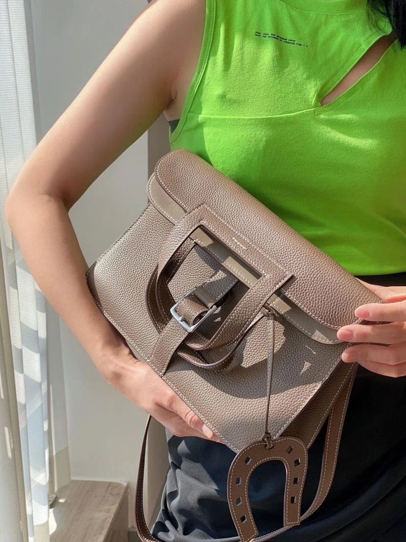 Comfortable Hermes Halzan Bags 48180