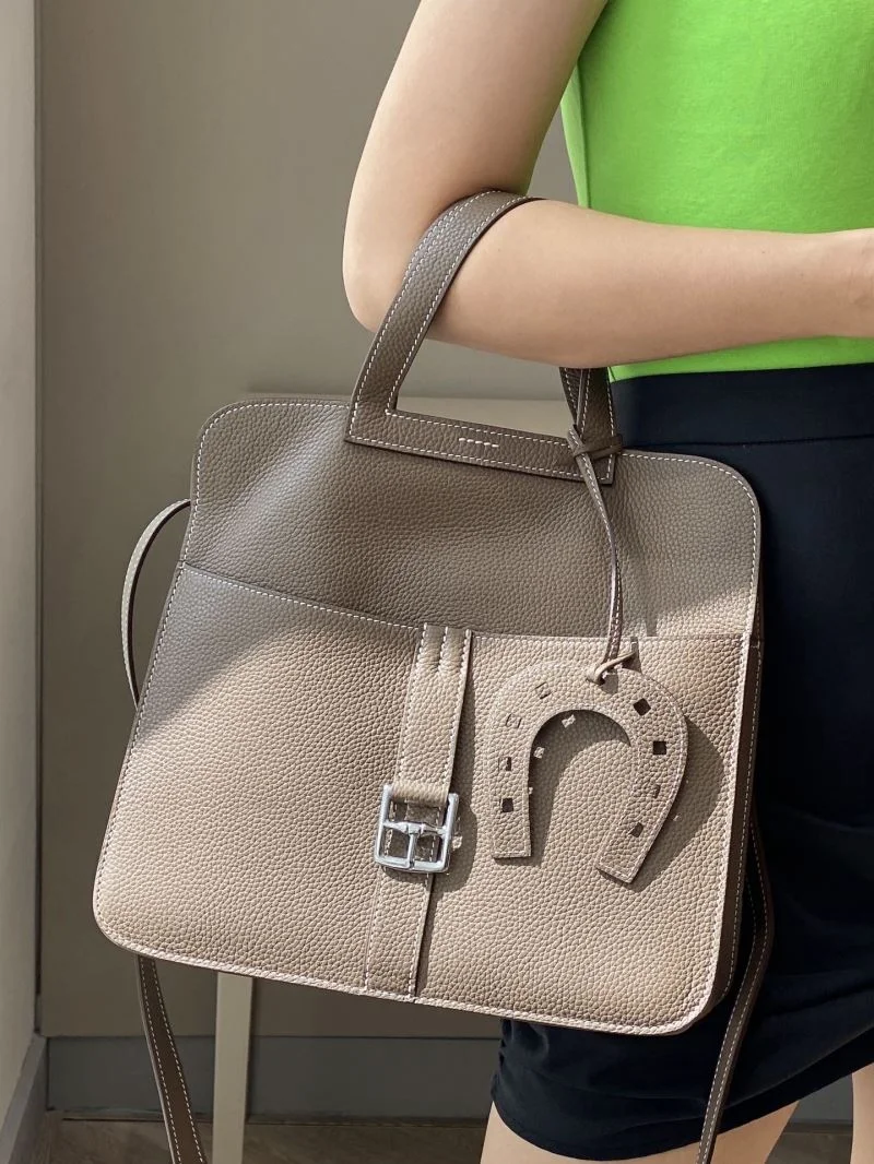 Comfortable Hermes Halzan Bags 48180