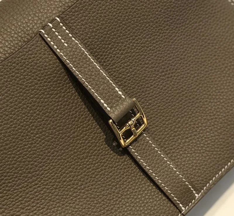 Vibrant Hermes Halzan Bags 48182
