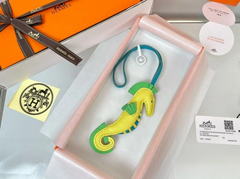 Affordable Hermes Handmade Pendant 71796