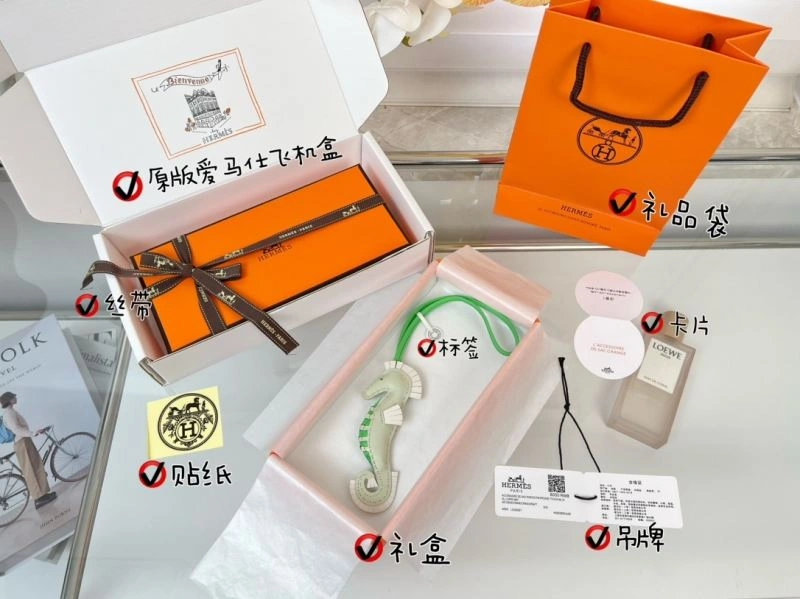 EyeCatching Hermes Handmade Pendant 71797