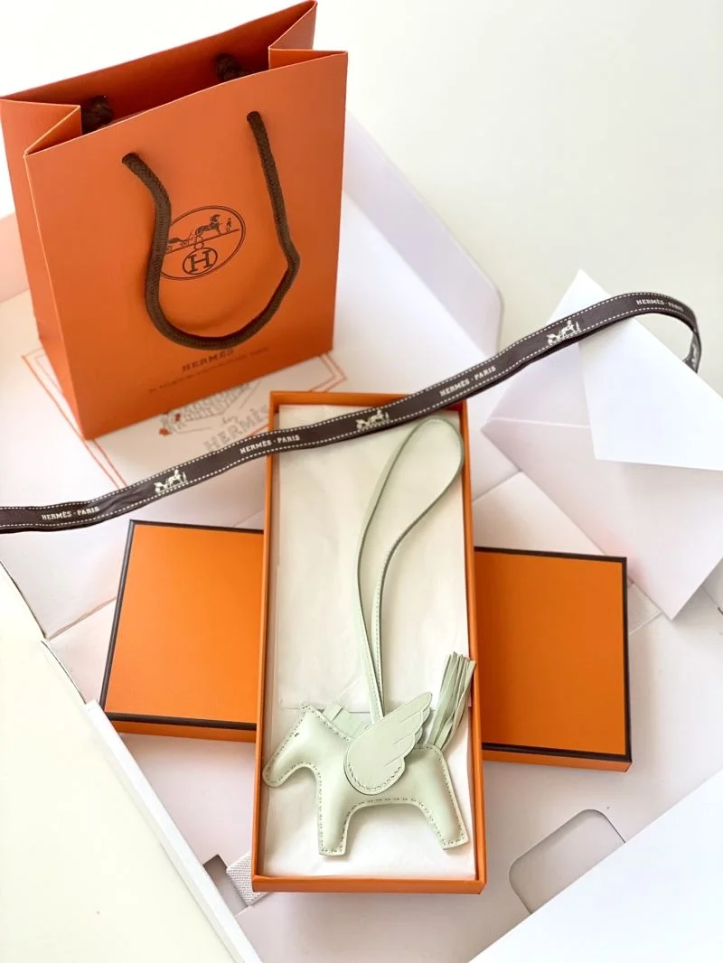 Hermes Handmade Pendant Efficient 48174
