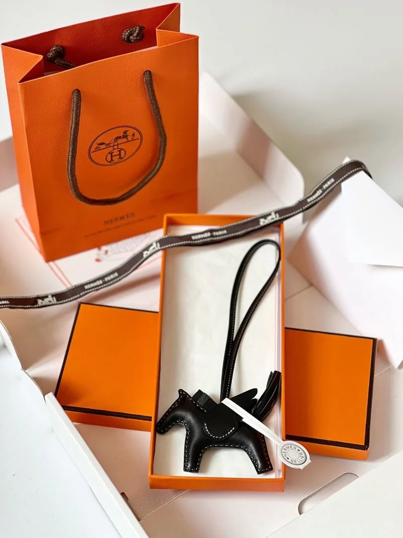 Hermes Handmade Pendant Efficient 48174