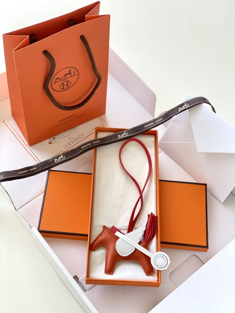 Hermes Handmade Pendant MultiPurpose 48160