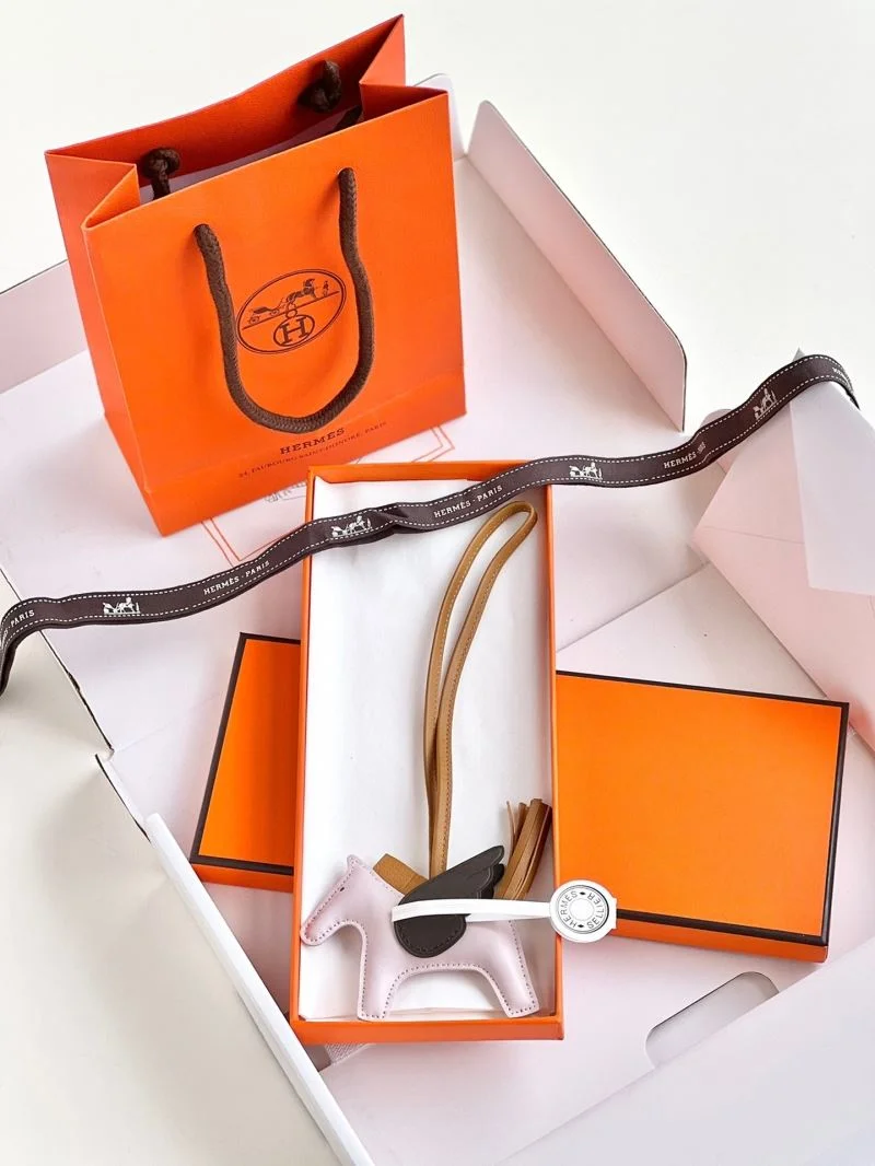 Hermes Handmade Pendant MultiPurpose 48160