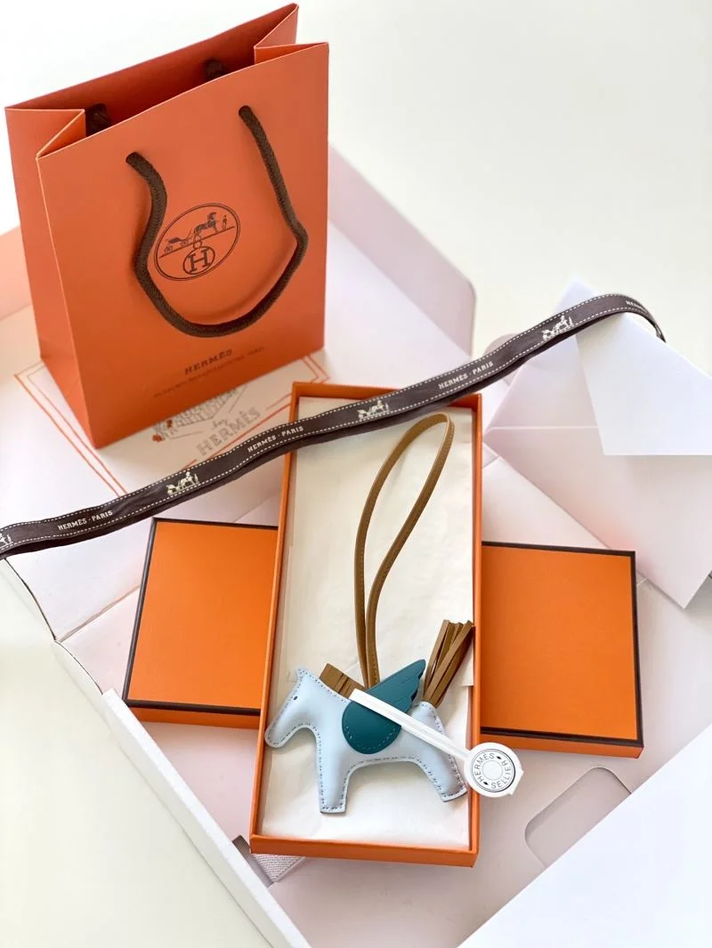 Hermes Handmade Pendant MultiPurpose 48162