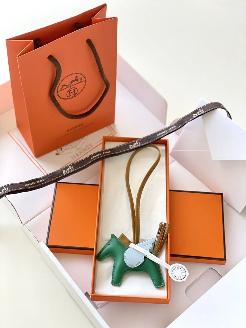 Hermes Handmade Pendant MultiPurpose 48162