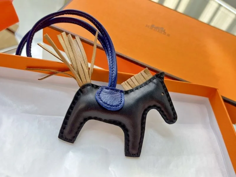 DailyWear Hermes Handmade Pendant 48166