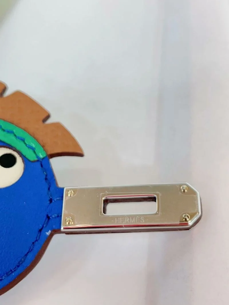 FreshLook Hermes Handmade Pendant 48151