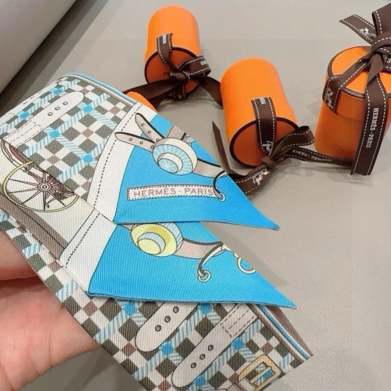 Hermes Handmade Pendant Seasonal 48163