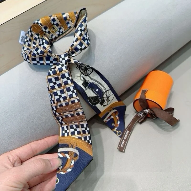 ZipUp Hermes Handmade Pendant 48154
