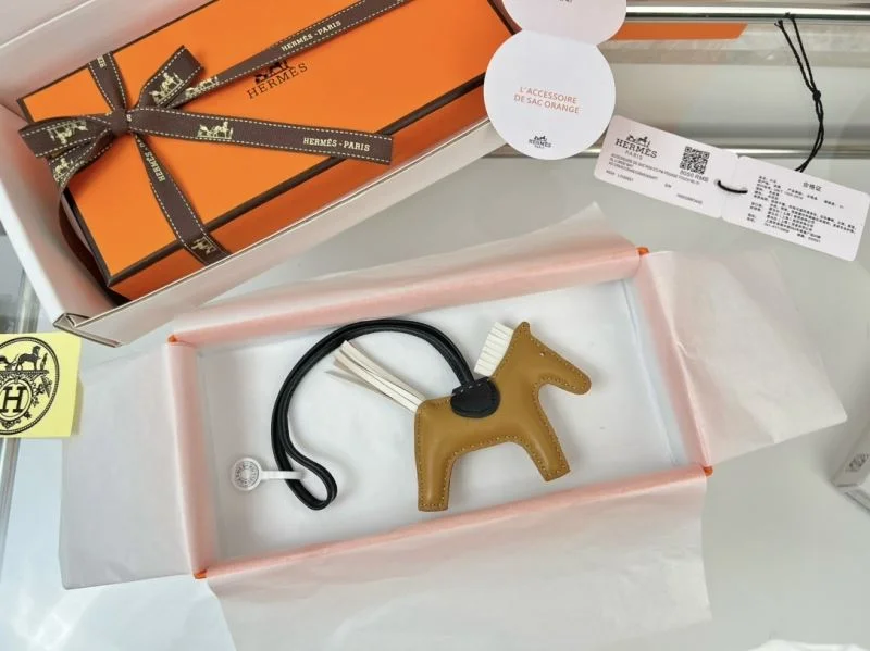 HighPerformance Hermes Handmade Pendant 48175