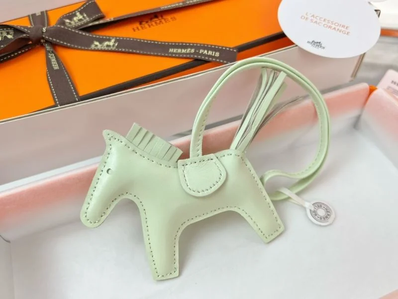 Fashionable Hermes Handmade Pendant 48123