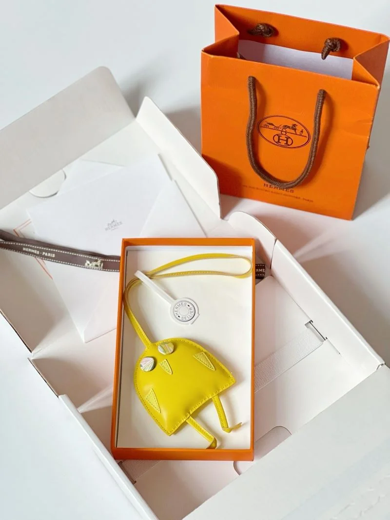 Hermes Handmade Pendant FlexibleFit 48130