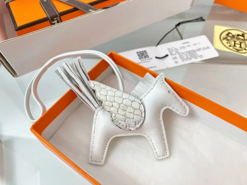 Hermes Handmade Pendant EasyCare 48114