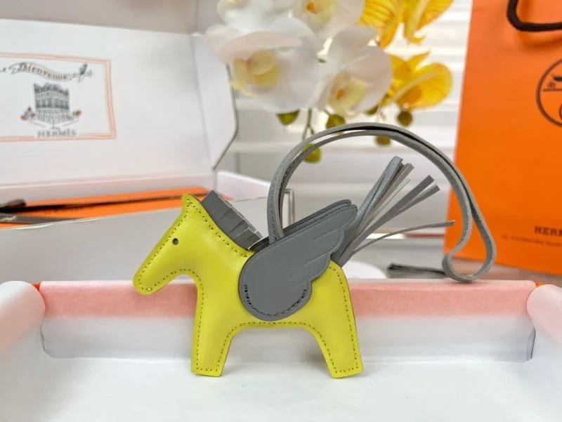 Hermes Handmade Pendant Attractive 48112