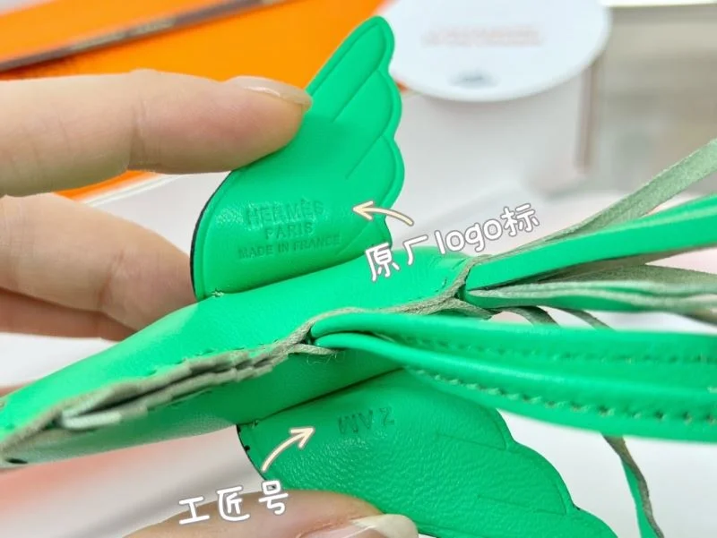 ComfortFit Hermes Handmade Pendant 48103