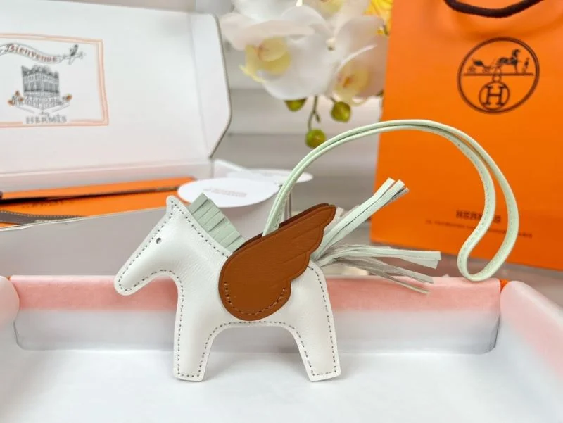 Hermes Handmade Pendant BestValue 48096