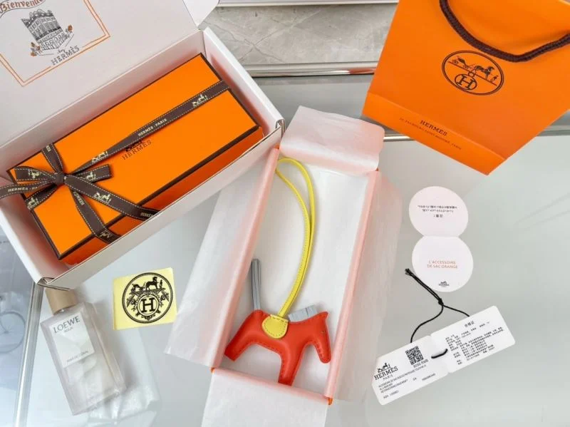 Hermes Handmade Pendant Comfortable 48087