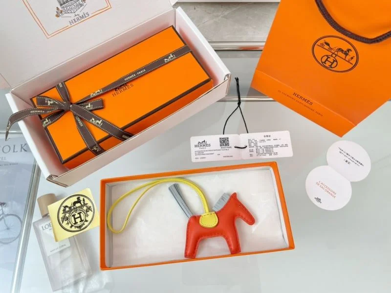 Hermes Handmade Pendant Comfortable 48087