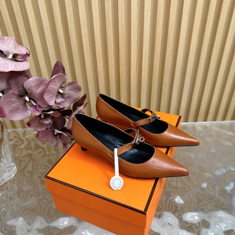 UrbanStyle Hermes Heeled Shoes 27335