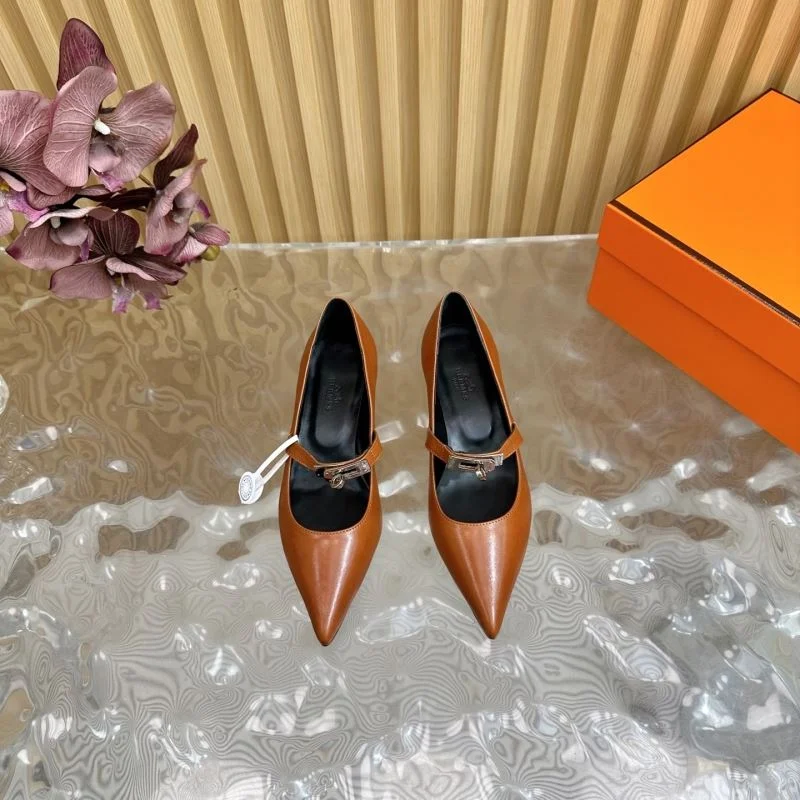 UrbanStyle Hermes Heeled Shoes 27335